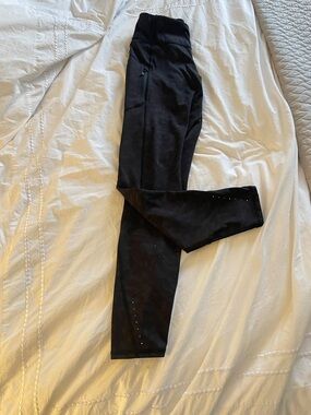 Athleta size medium leggings